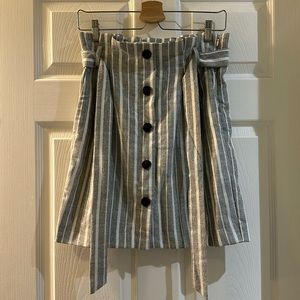 Women’s 8 H&M Striped Paper Bag Skirt *New w/o Tag*